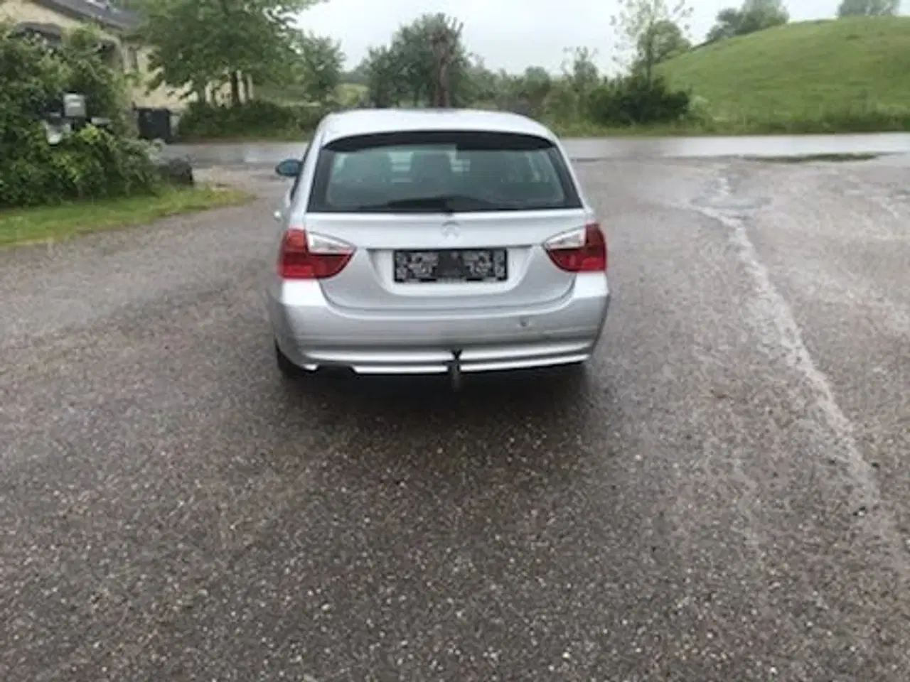 Billede 4 - Bmw 3er serie 320 l 2007 personbil  150. Hk