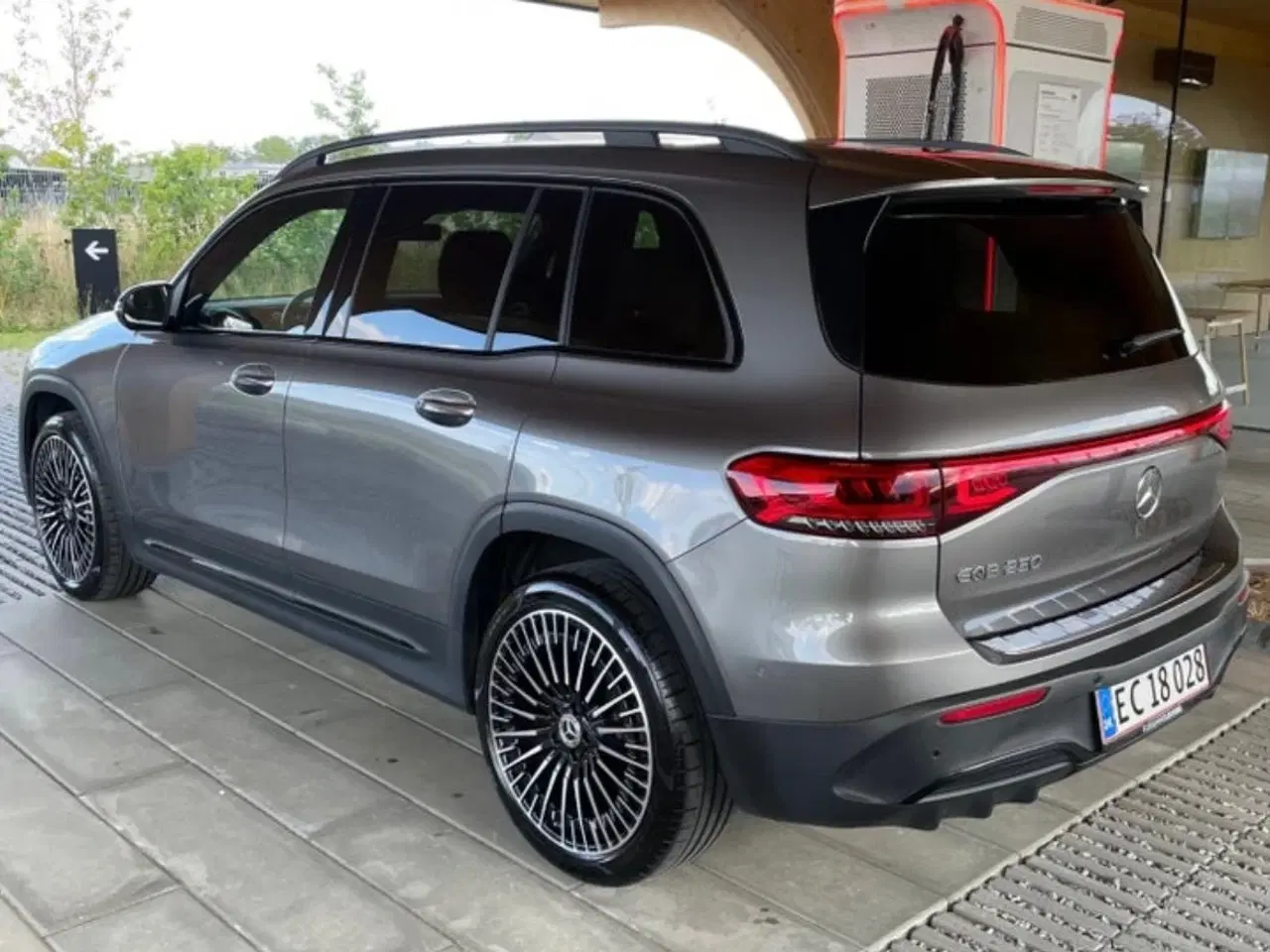 Billede 5 - Mercedes EQB250  AMG Line
