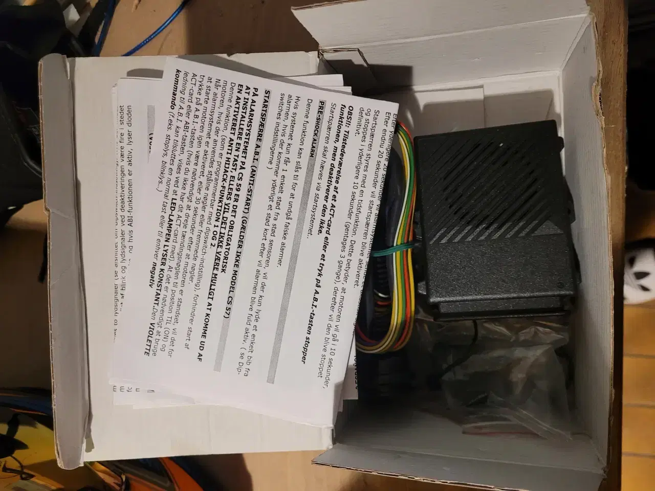 Billede 2 - Bil / MC alarm – Piranha 12V – ny i kasse