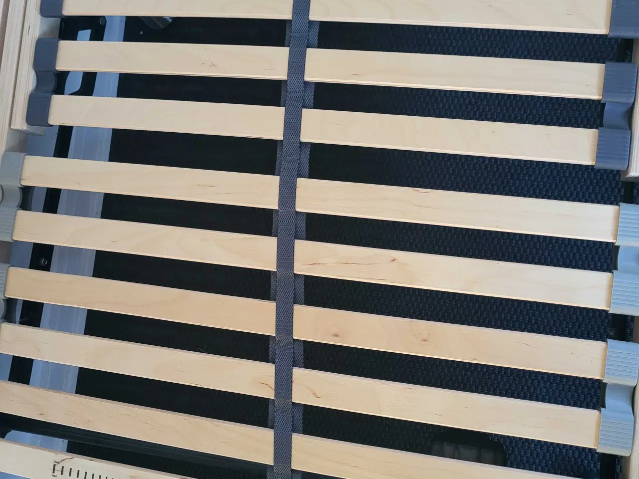 Billede 5 -  Elevationsseng 90x200cm. 