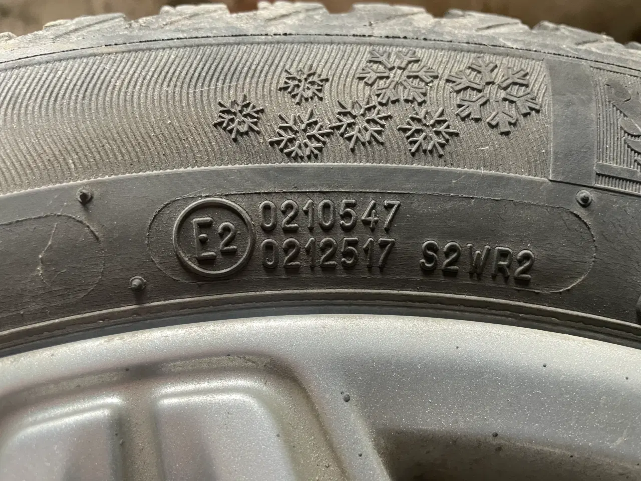 Billede 4 - Ford Fiesta alufælge med vinterdæk