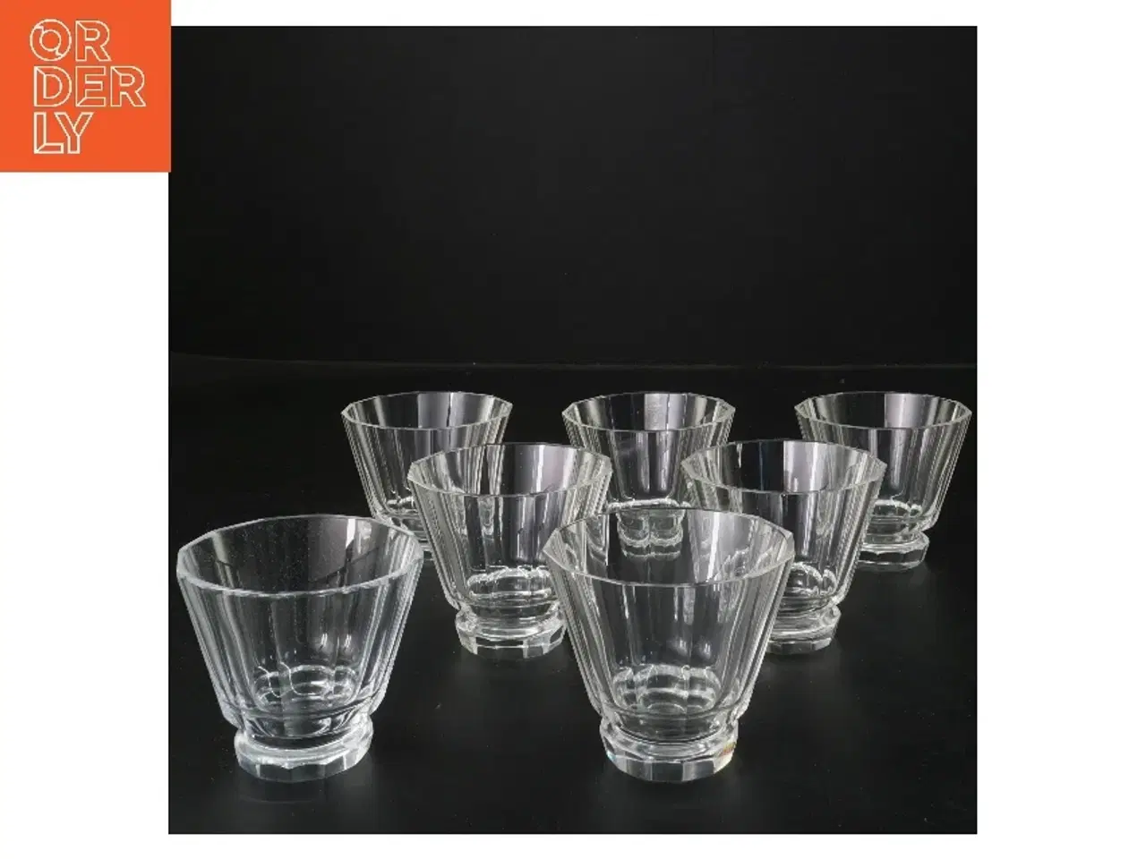 Billede 1 - Sæt af 7 glasskåle perfekte til desserter (str. 7 stk Ø 7,5 cm længde 7 cm)