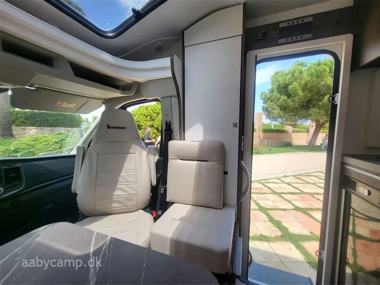 Billede 10 - 2025 - Benimar Yrteo 861 Premium   Benimar Slim Version 214 cm bred