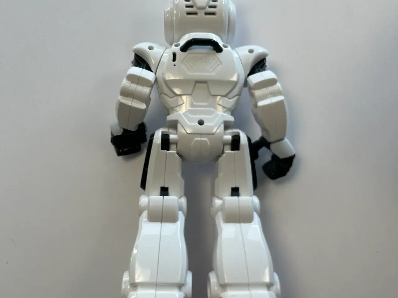 Billede 5 - Xtrem bots Sophie legetøjsrobot