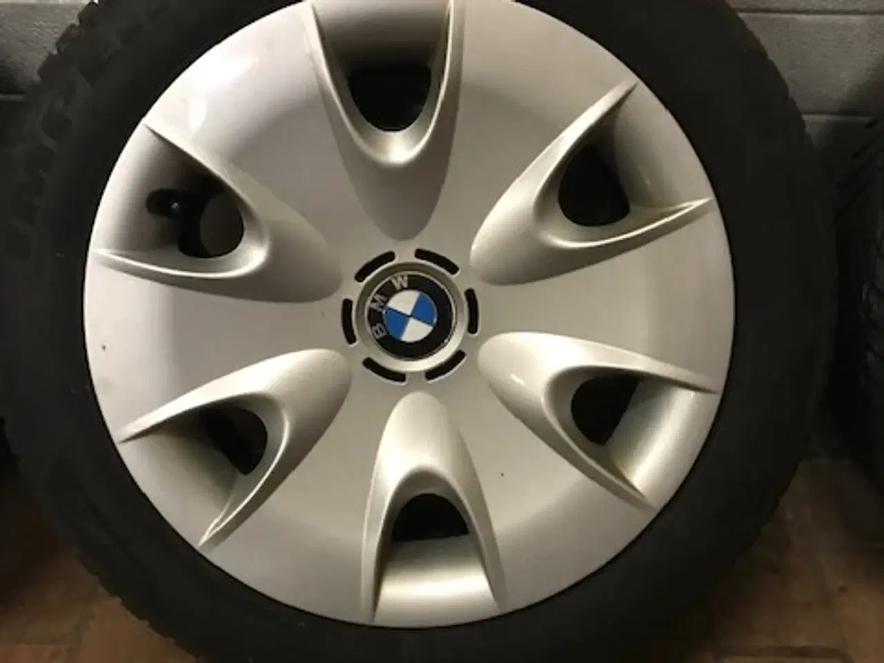 Billede 1 - BMW 1 serie 16" Helårshjul