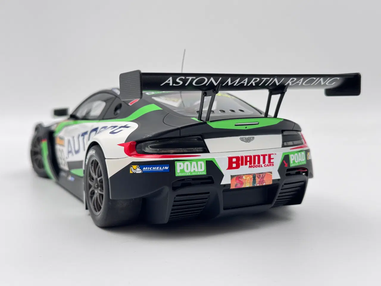 Billede 7 - 2015 Aston Martin Vantage V12 GT3 - 1:18