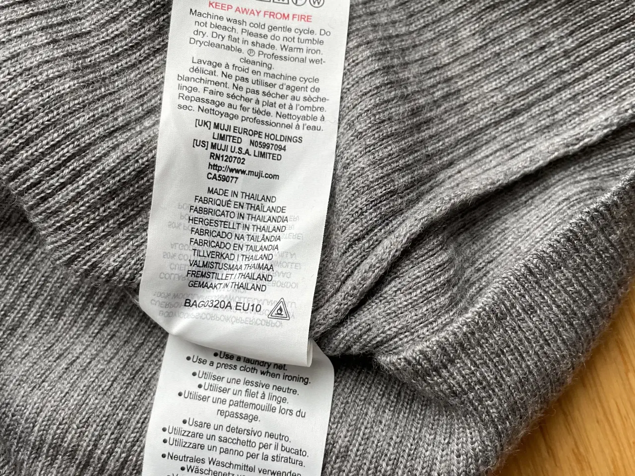 Billede 3 - Muji uldbluse grå