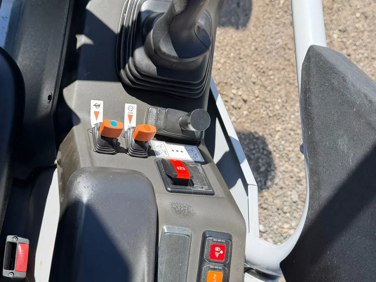 Billede 12 - Weidemann 1390 Kun 300 timer, 45 HK Yanmar motor 30 km/t
