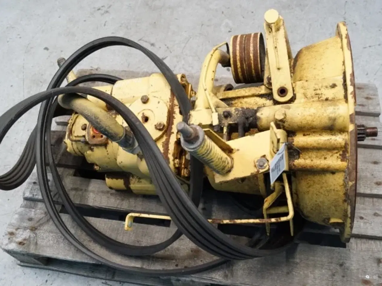 Billede 10 - New Holland TF46 Hydrostatpumpe 80750687