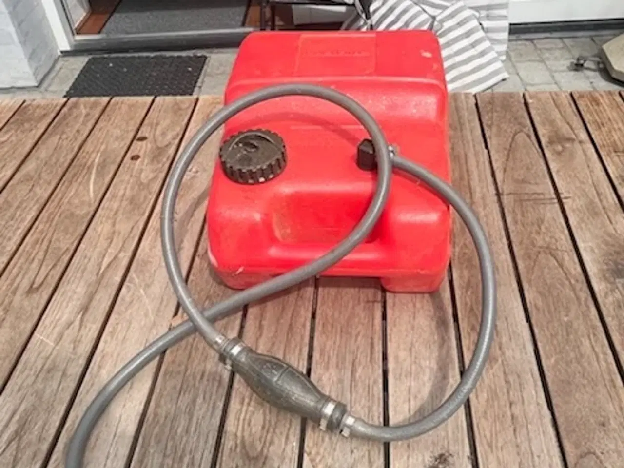 Billede 2 - Bådmotor Tohatsu 4HK med ekstra tank
