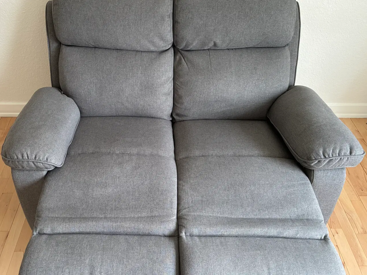 Billede 2 - 2 personers sofa med recliner funktion