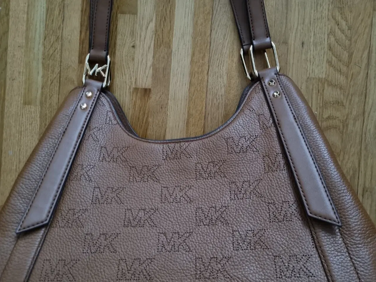 Billede 2 - Michael kors taske 