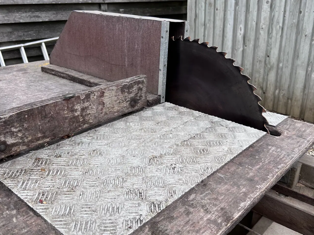 Billede 1 - Stor kraftig brændesav