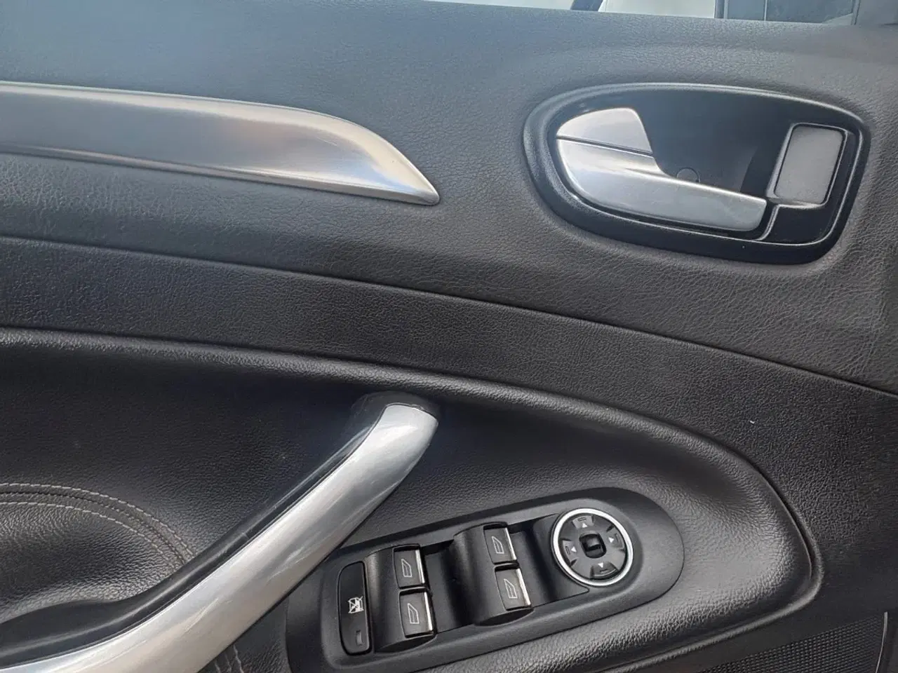 Billede 16 - Ford Mondeo 2,5 20V Turbo Titanium stc.