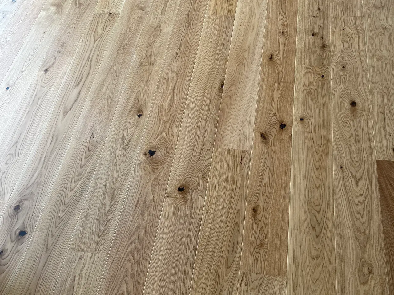 Billede 5 - 30m2 Tarkett Rustic Oak plankegulv.