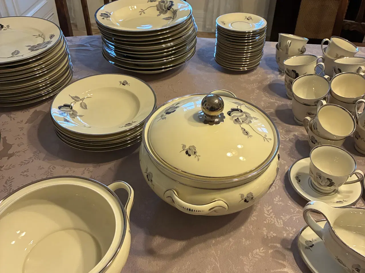 Billede 4 - Spisestel