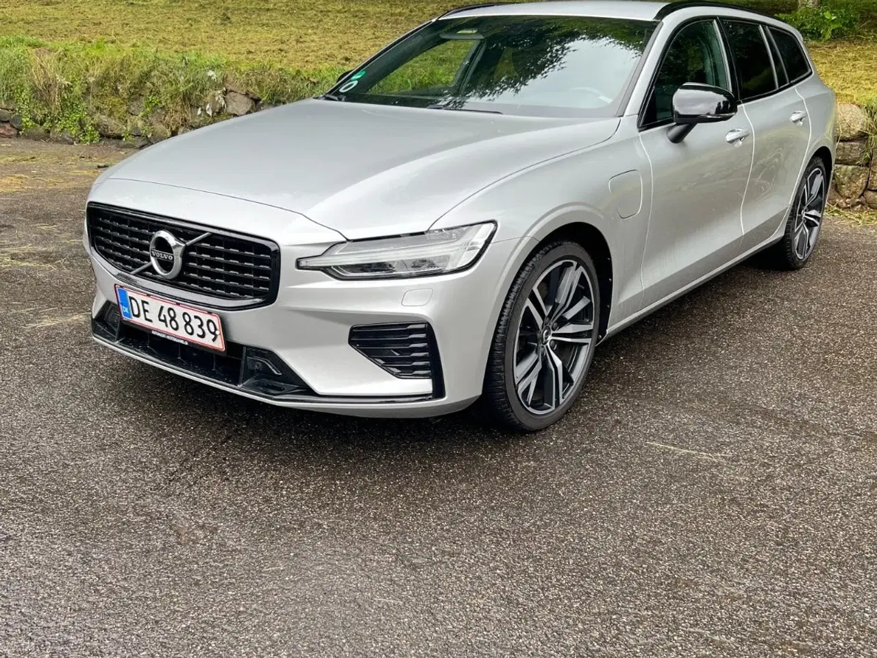 Billede 1 - Volvo V60 2,0 T6 ReCharge R-Design aut. AWD