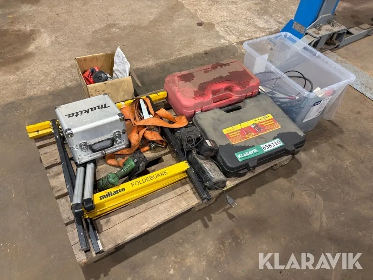 Billede 1 - Blandet værktøj & bukke