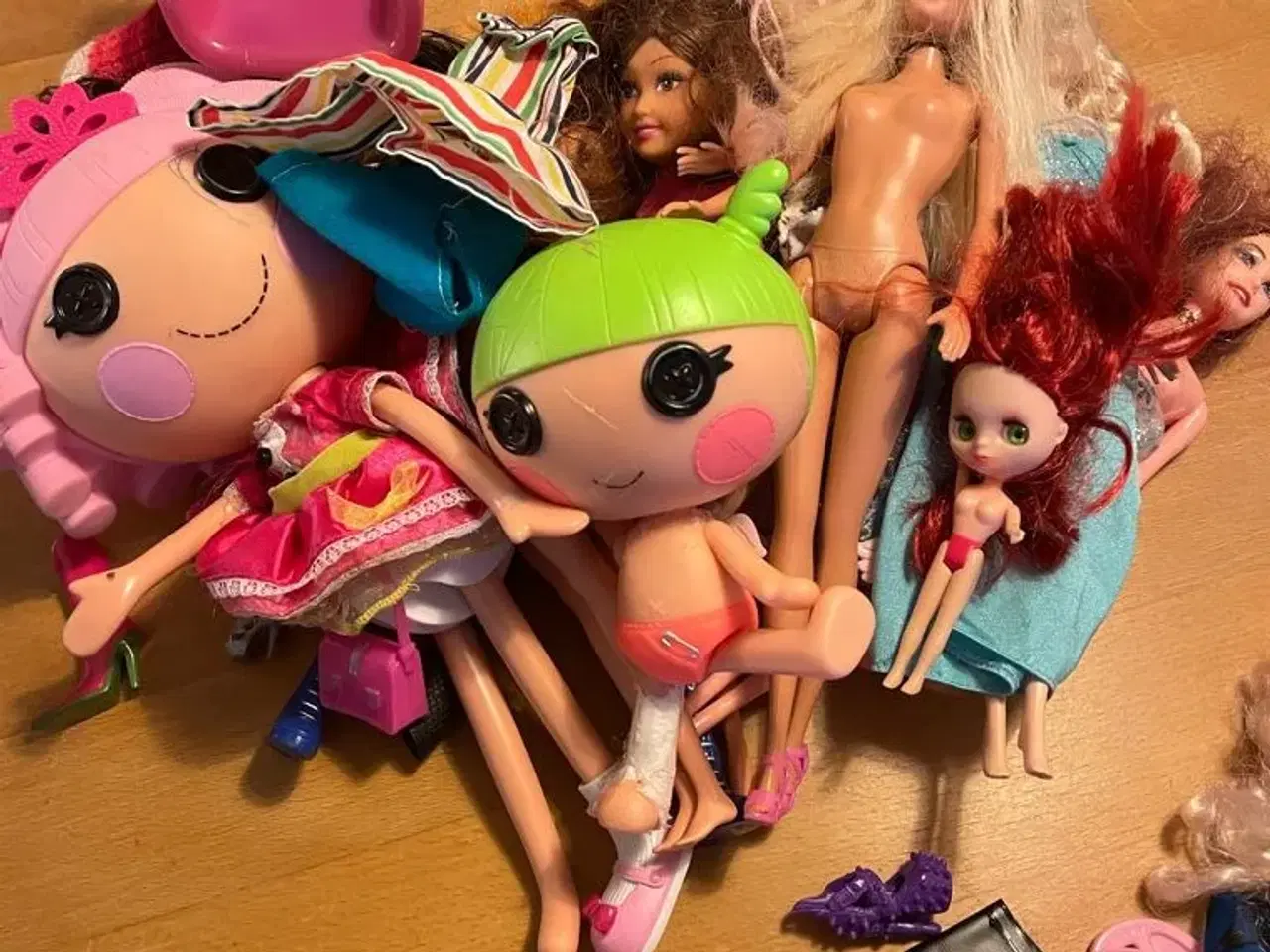 Billede 1 - Barbie ting
