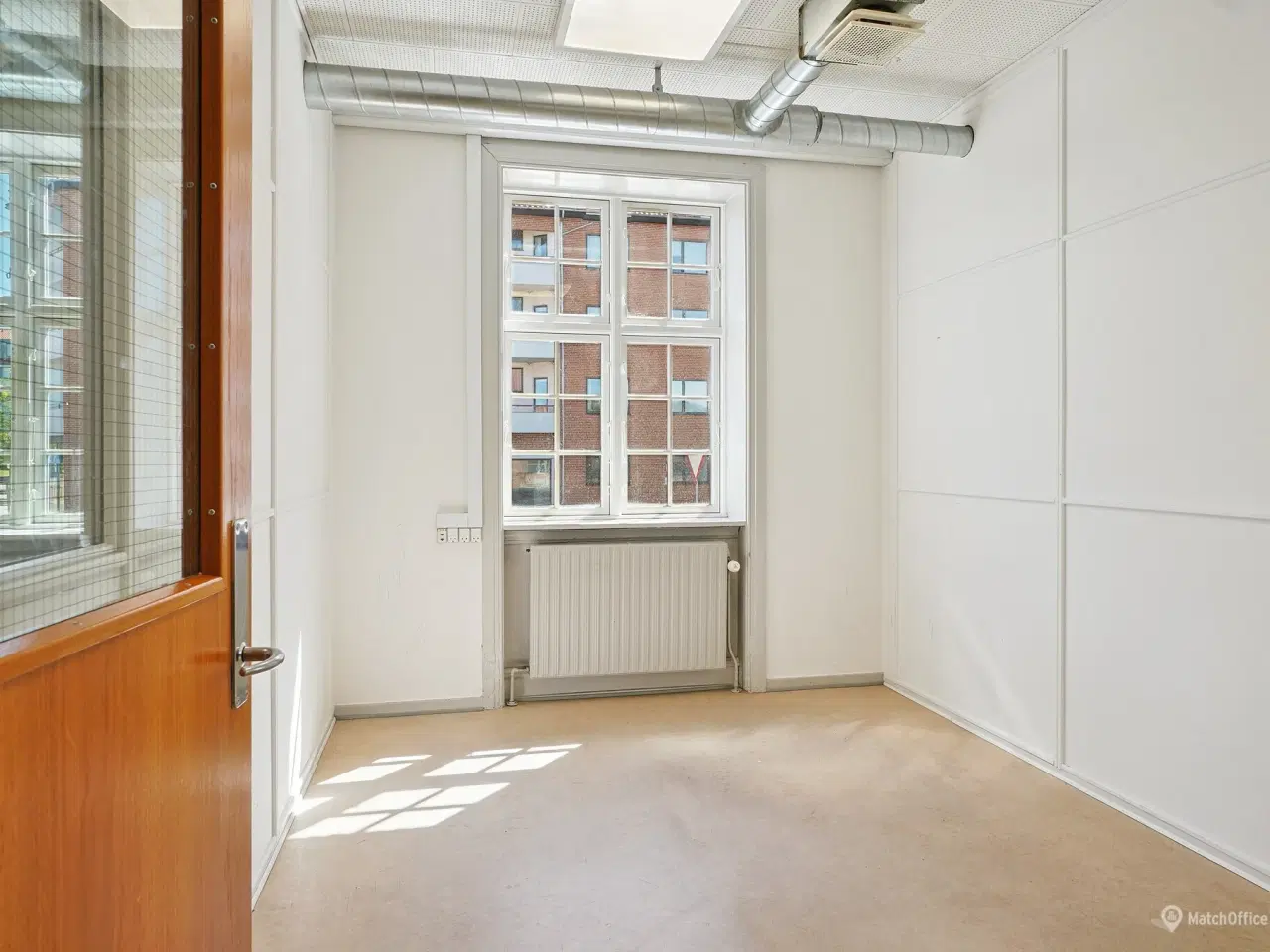 Billede 6 - Velbeliggende erhvervslejemål – ideelt til kontor med lager