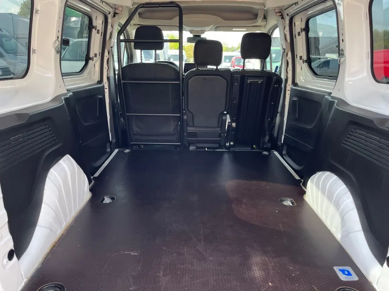 Billede 16 - Peugeot Partner 1,5 BlueHDi 130 L1V1 Plus EAT8 Van