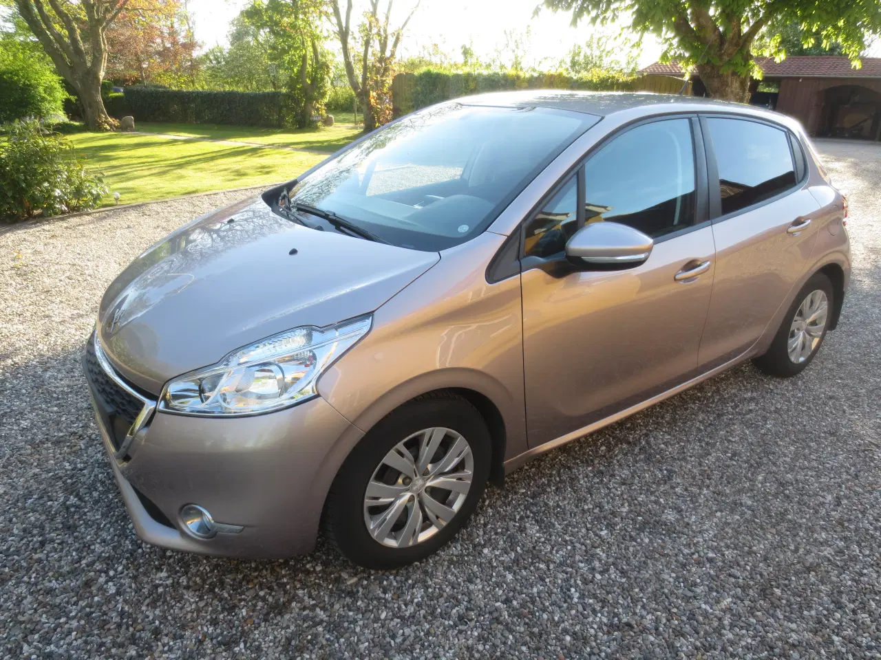 Billede 1 - Flot Peugeot 208 1.4 HDi År 12.