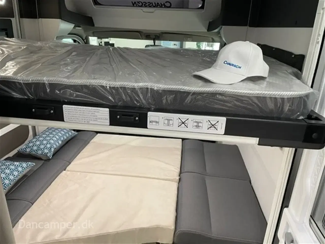 Billede 16 - 2024 - Chausson X650 Exclusive line   Camper med stor Lounge og siddegruppe, 9-trins automatgear, sænkeseng, stor garage, specialfælge, Artic, Connect- og X-tilbehørspakke ,