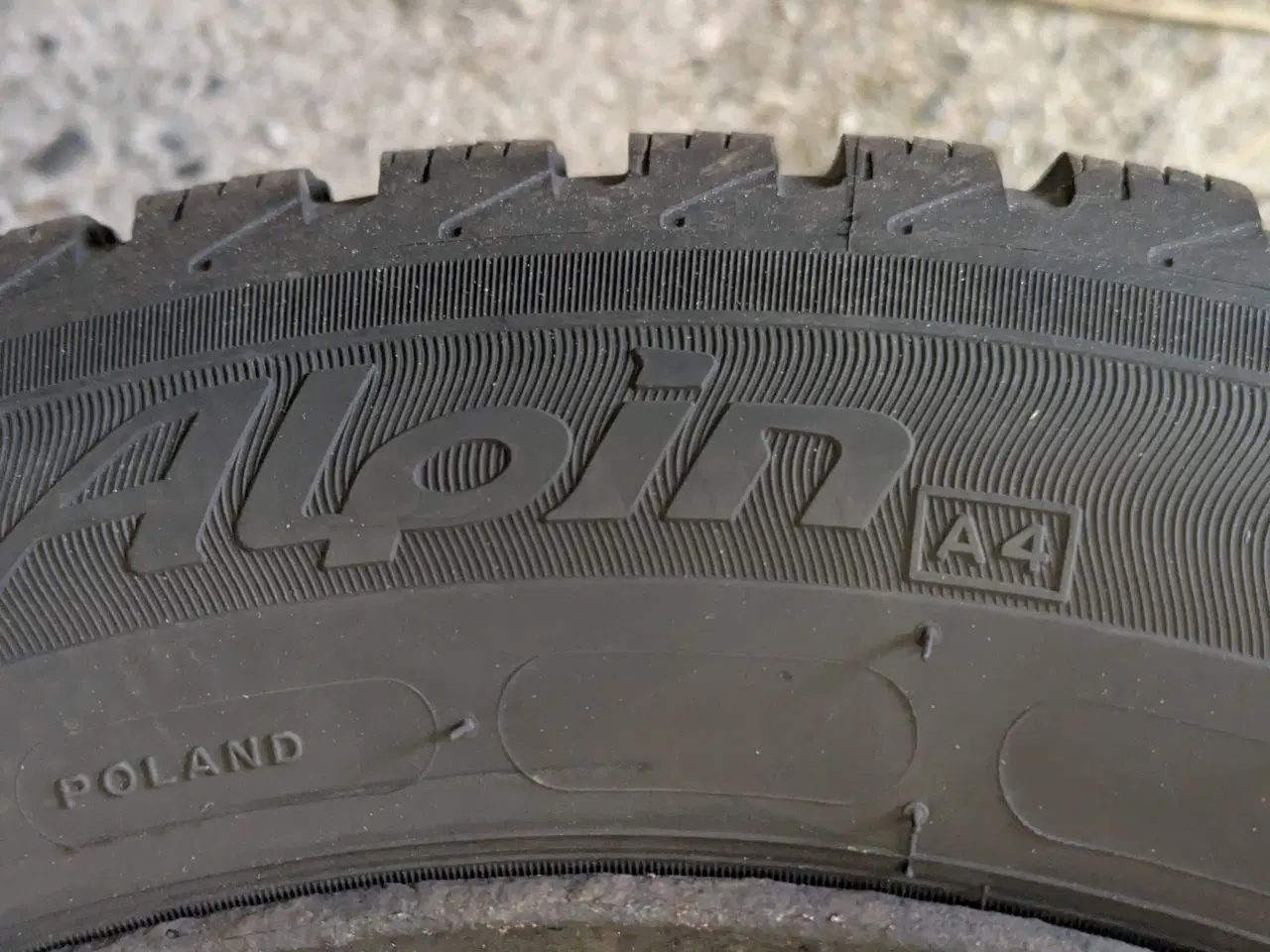 Billede 2 - Vinterhjul med 15 "Michelin Alpin dæk