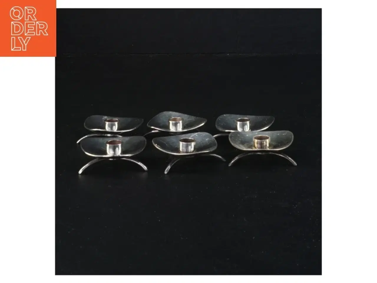 Billede 1 - Sølvfarvede stager til lys fra Atla (str. 5 x 2 cm)