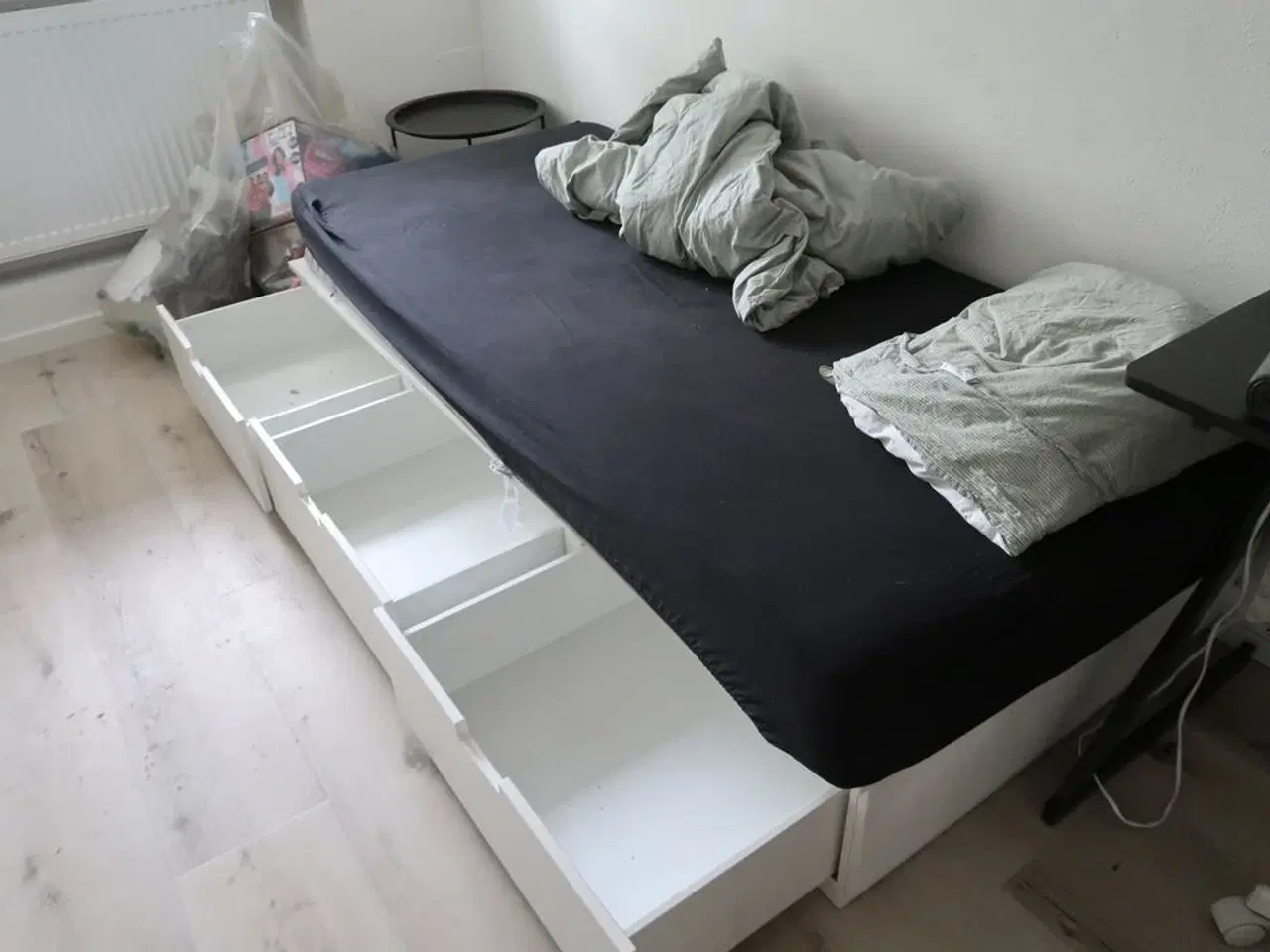 Billede 2 - Tøm rummet