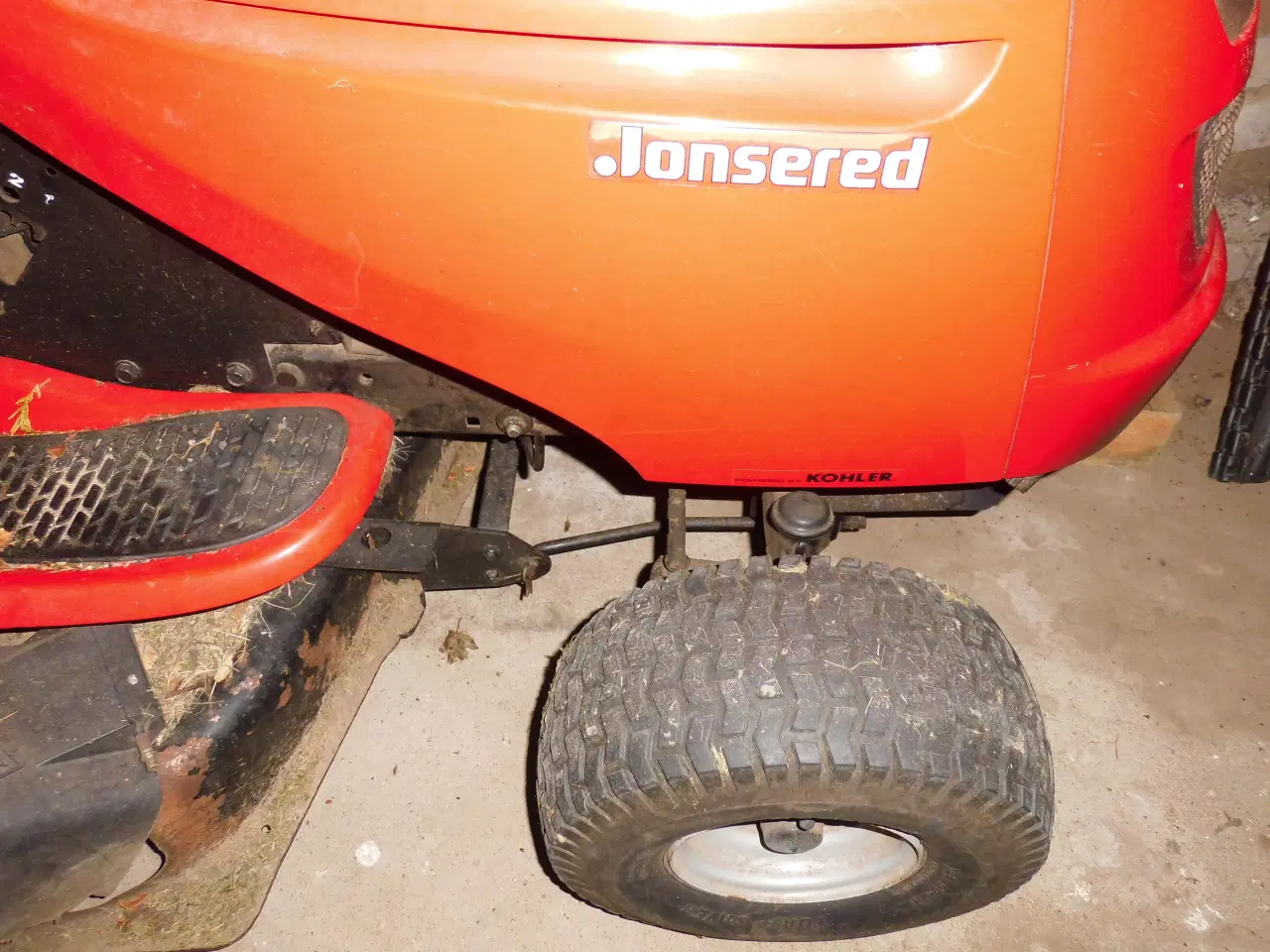 Billede 1 - Havetraktor Jonsered LT2115A sælges.