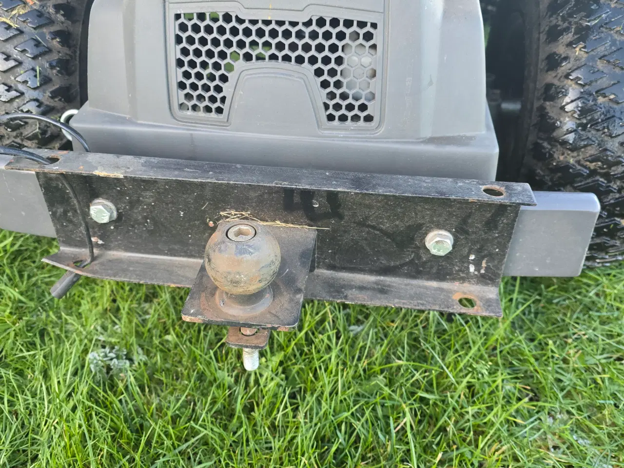 Billede 3 - Husqvarna r214tc årg 2022