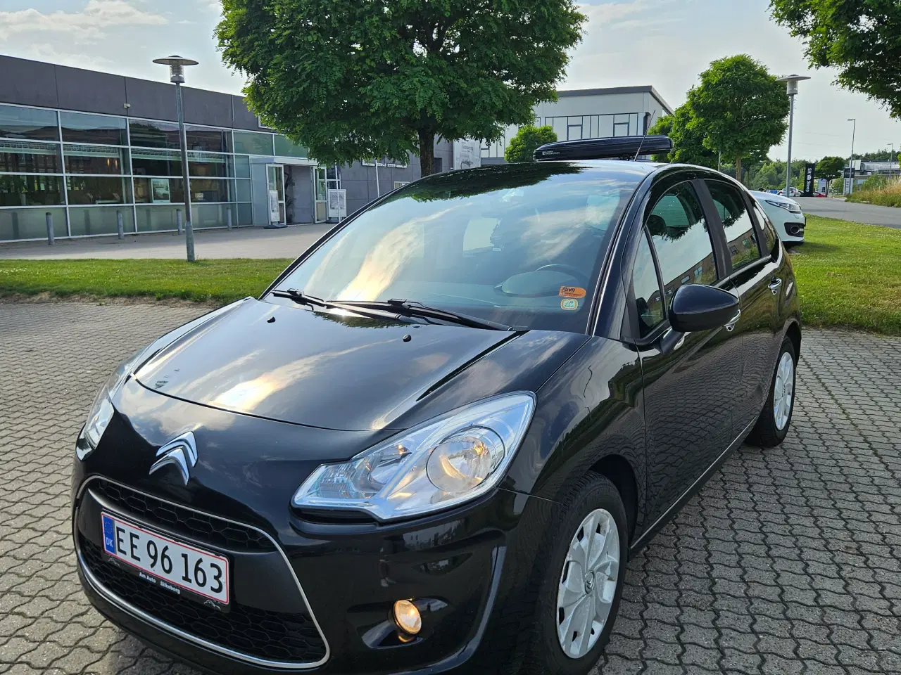 Billede 1 - Citroën C3 1,4, Nysynet!