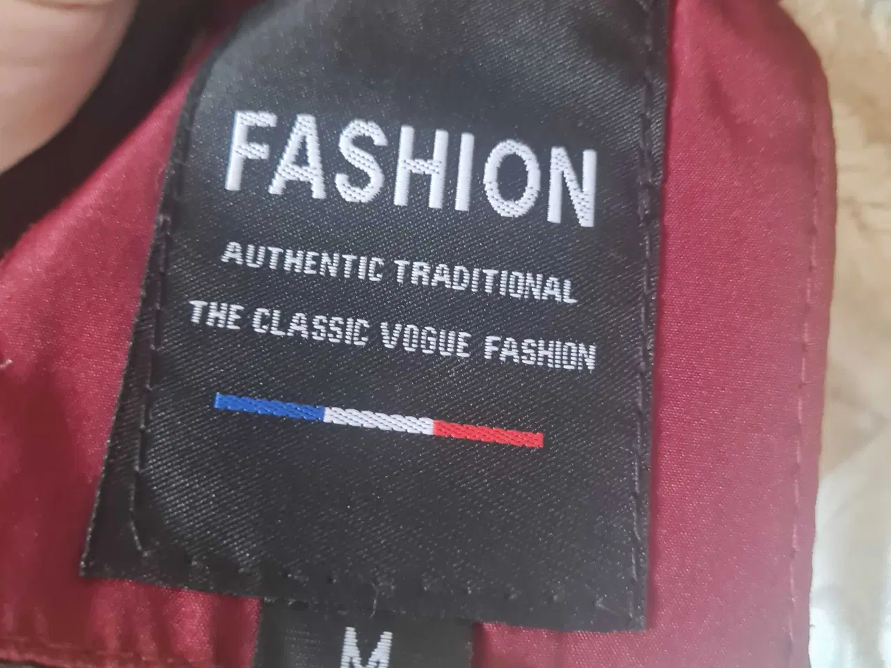 Billede 4 - Ubrugt jakke str M fra Fashion 