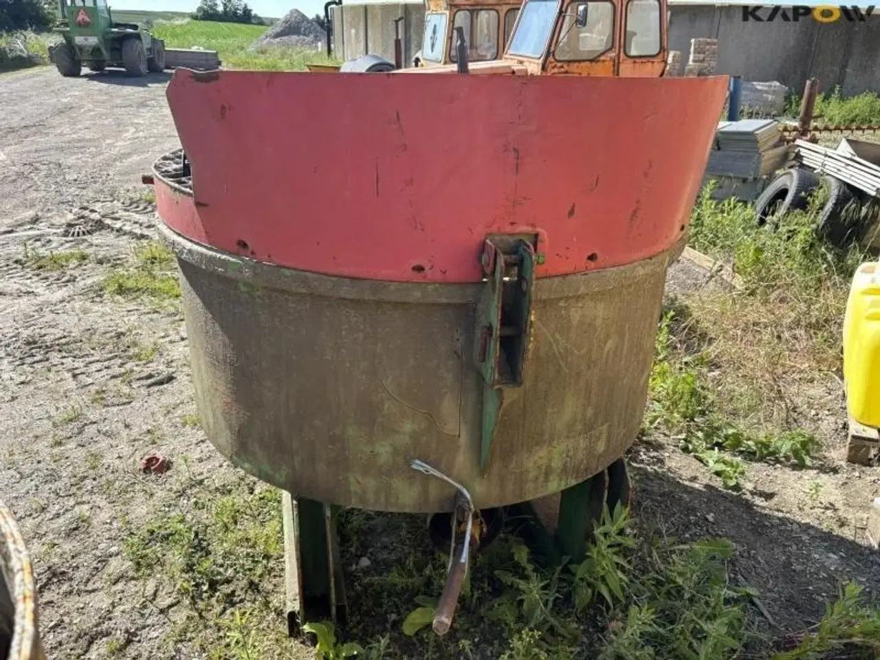 Billede 6 - Holsø Traktor tvangsblander