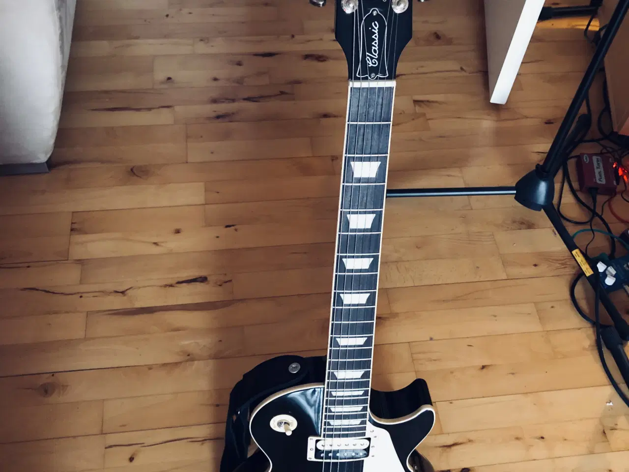 Billede 1 - Falsk Gibson sælges for højeste bud