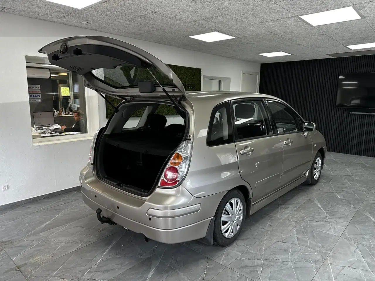 Billede 5 - Suzuki Liana 1,6 GL 106HK 5d Aut.