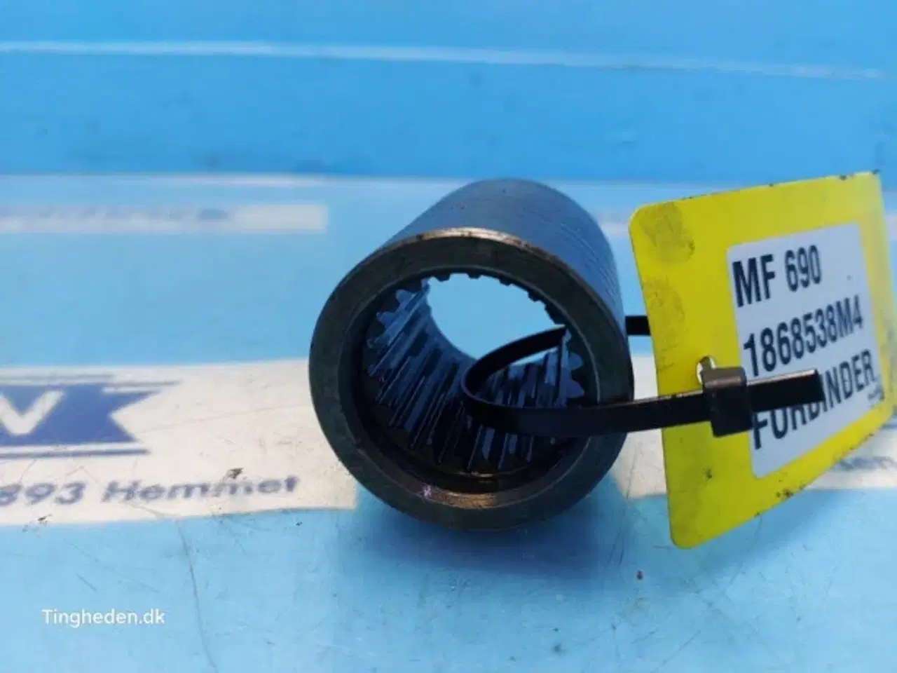 Billede 6 - Massey Ferguson 690 Muffe 1868538M4