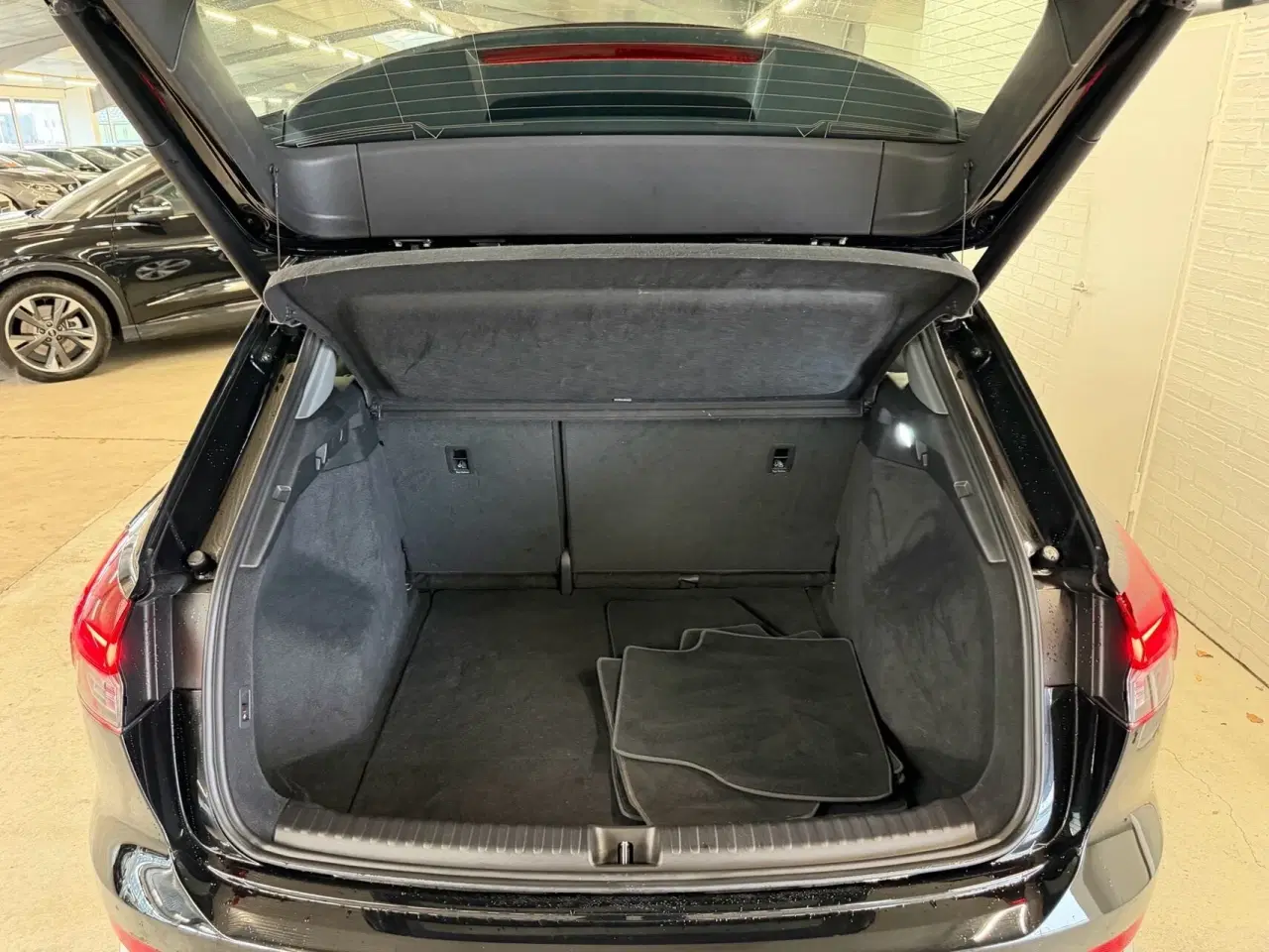 Billede 4 - Audi Q4 40 E-tron Attitude 204HK 5d Aut.