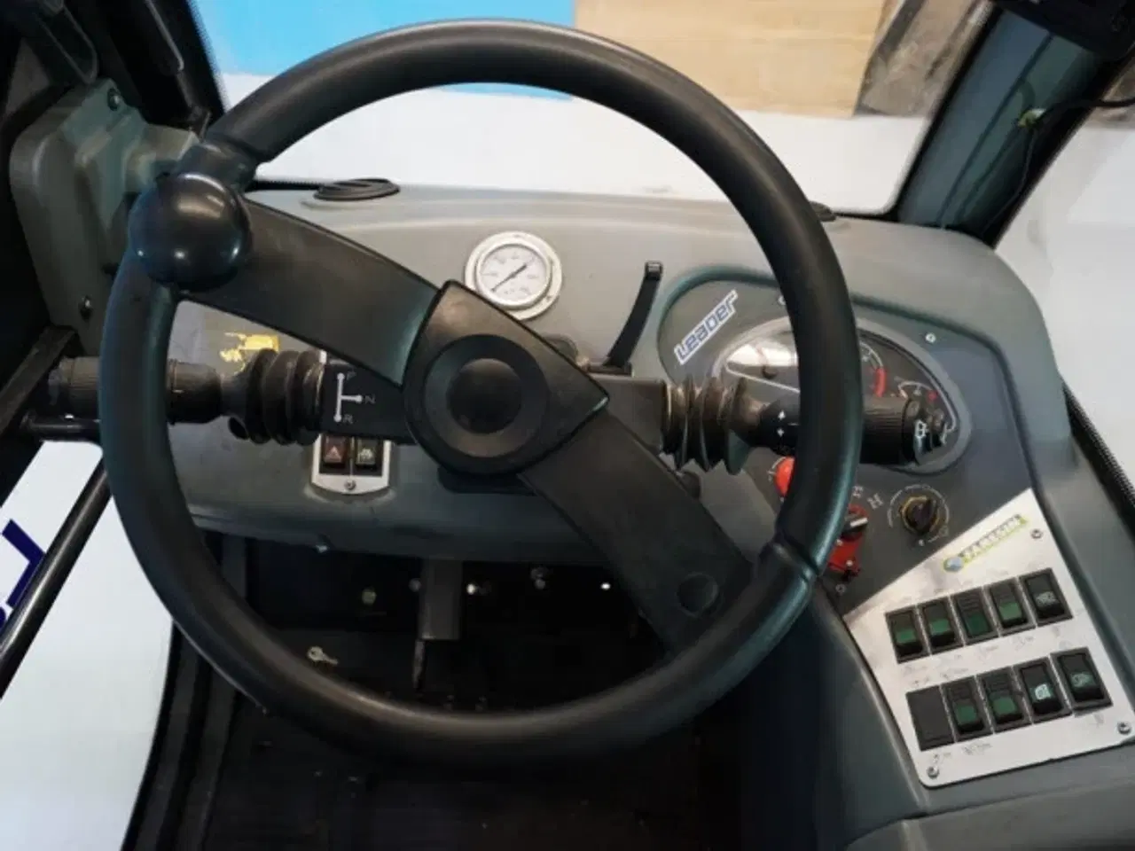 Billede 3 - Faresin Leader Kabine