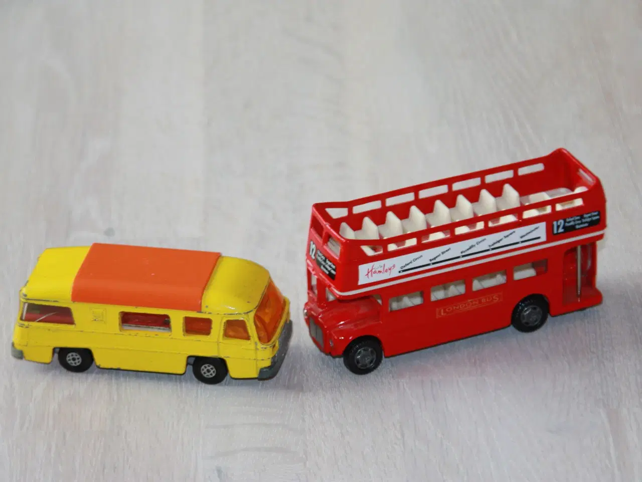 Billede 1 - London bus Motor max nr. 61051,  Matchbox 