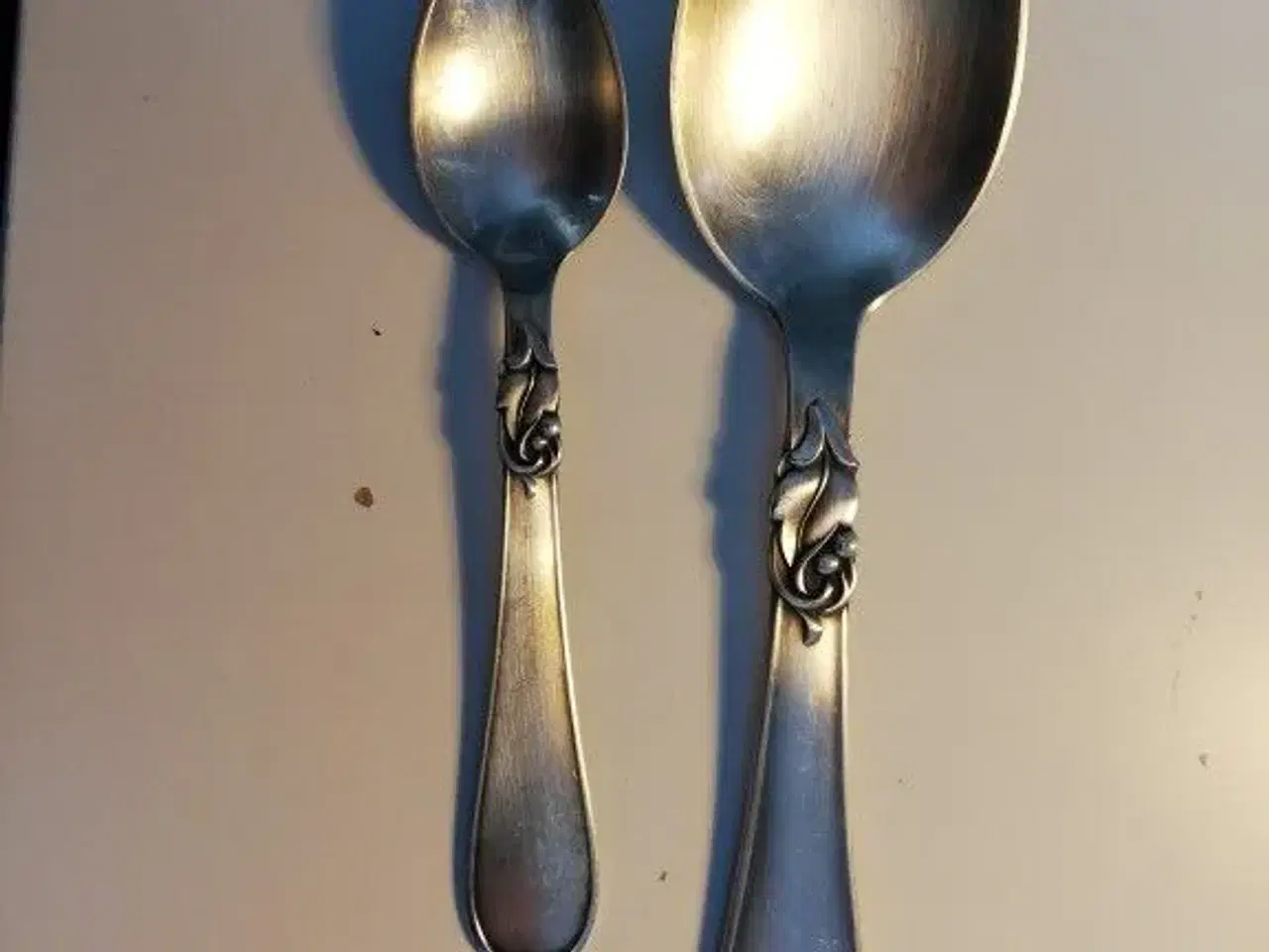 Billede 4 - Kasse med 26  skeer og gafler i sølvplet
