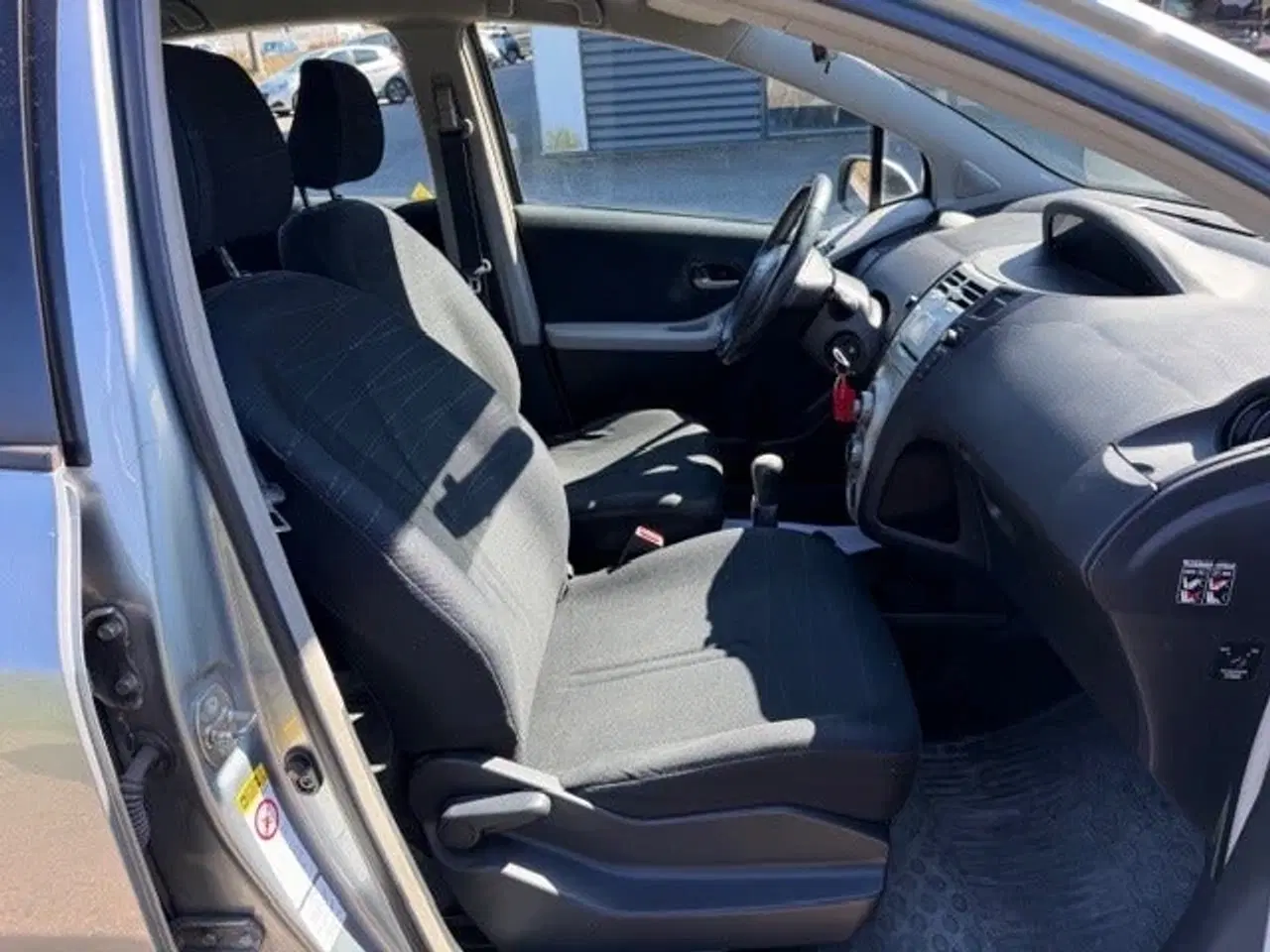 Billede 9 - Toyota Yaris 1,3 Luna