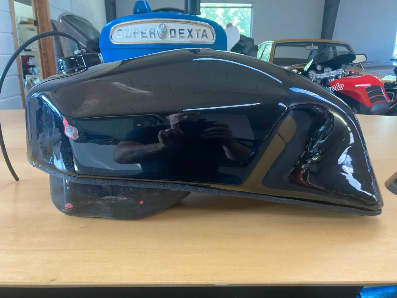 Billede 5 - Suzuki GSXR 750 1986 Tank