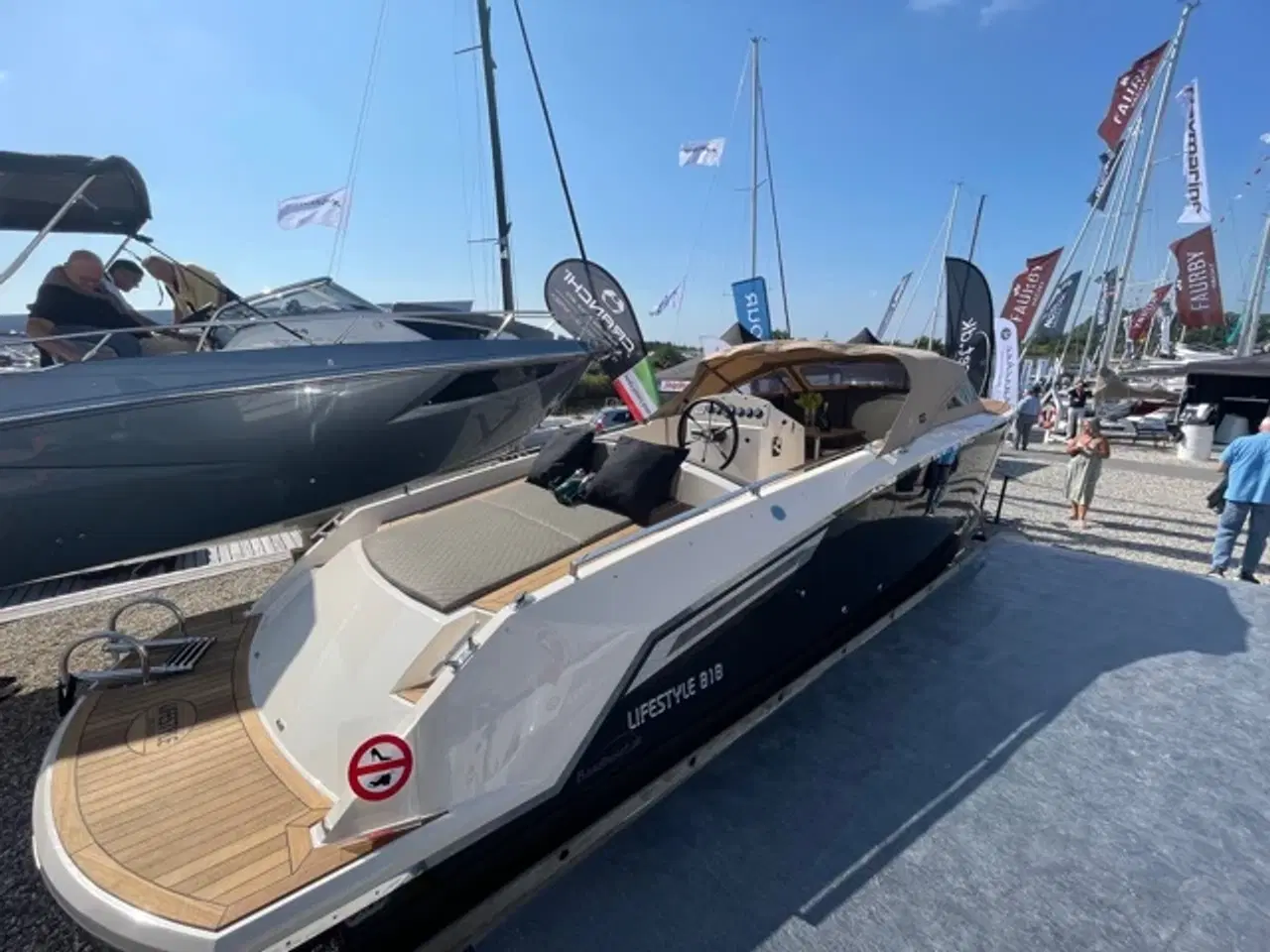 Billede 14 - NY LIFESTYLE 818 DIESEL SUPER TENDER