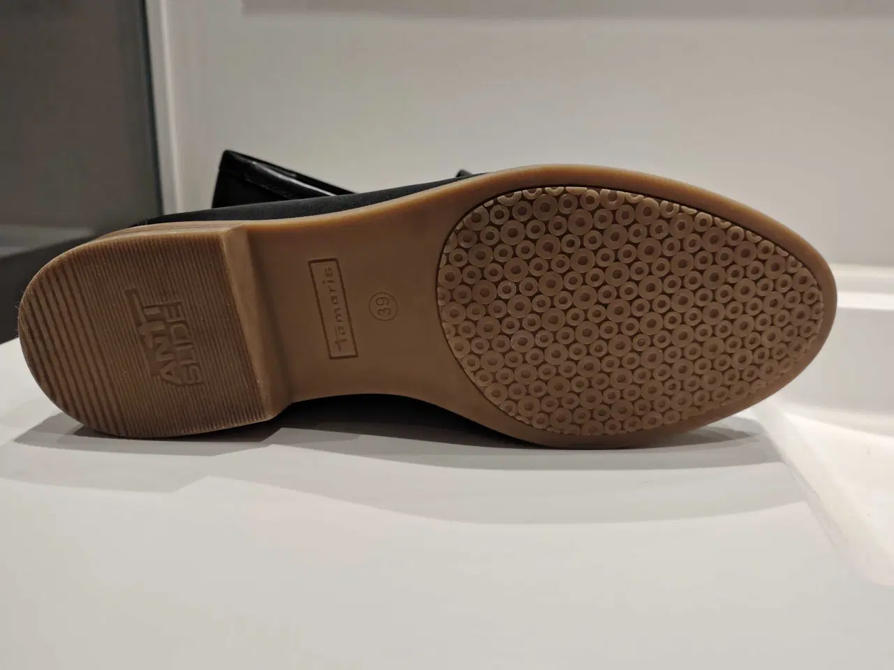 Billede 7 - Sort Tamaris lav sort hyttesko str 39