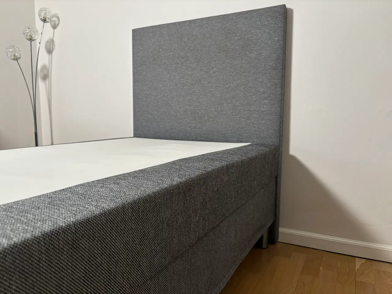 Billede 5 - Kontinentalseng 90x200cm LEIRKUP Inkl. gavl