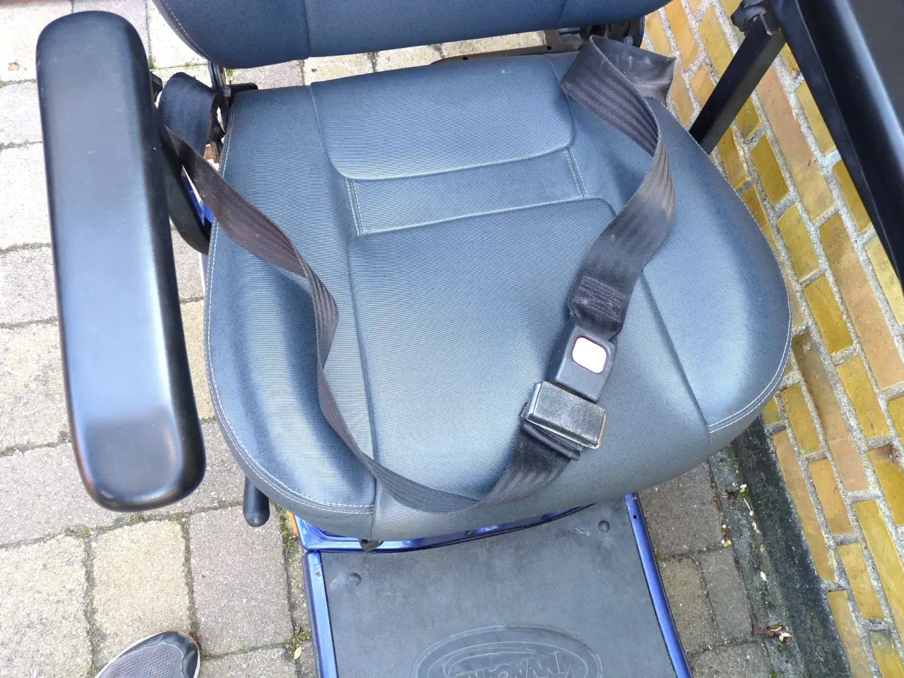 Billede 6 - El scooter Invacare med gode batterier.