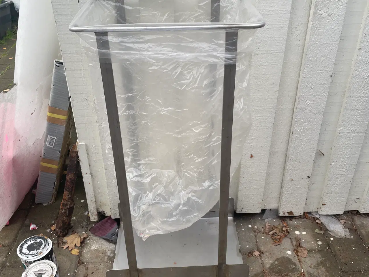 Billede 1 - Affaldstativ på hjul