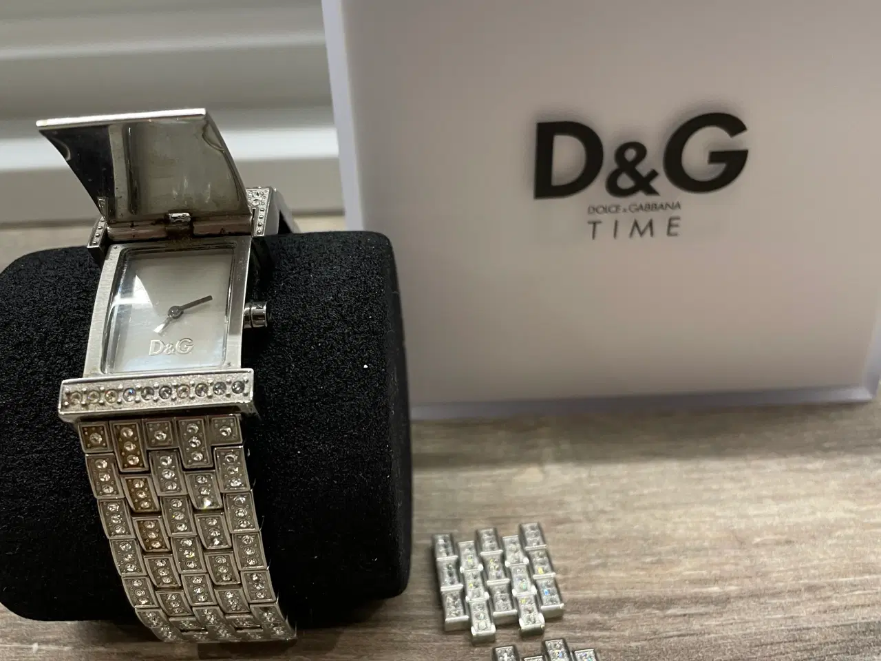 Billede 1 - D&G ur